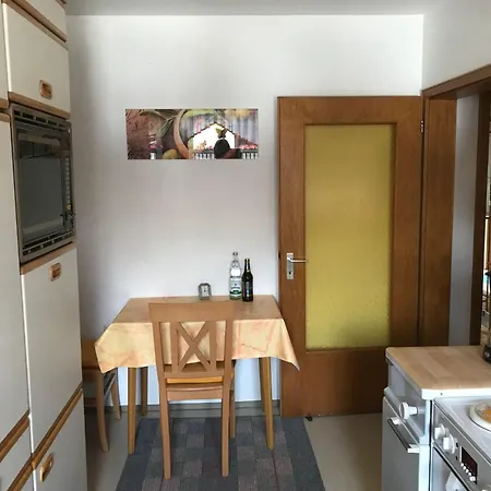 Apartment Freistehendes Mit Suedbalkon By Interhome