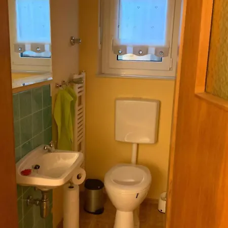 Freistehendes Mit Suedbalkon By Interhome *